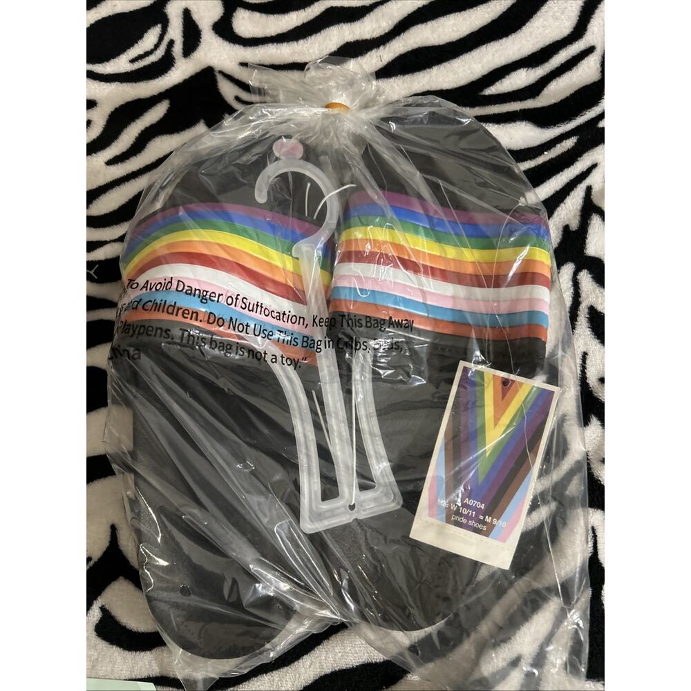 TakePride Unisex Adults Pride Slides NWT Women’s 10/11 Or Men’s 9/10